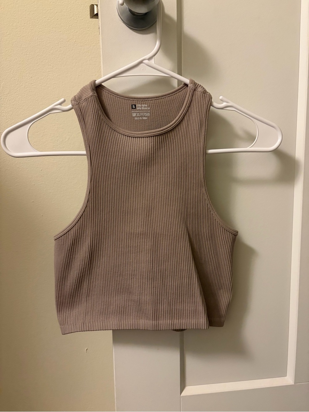 Ribbed Sleeveless Crop Tank Top - Taupe